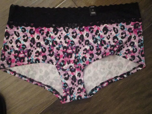 Torrid White Floral Leopard Lace Trim Mid-Rise Boyshort Panties  New