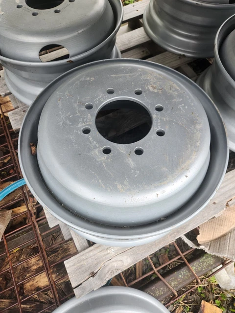 17.5" 8 Lug Steel Trailer Wheel 8-Lug On 6.5 Inches - Dual Gray