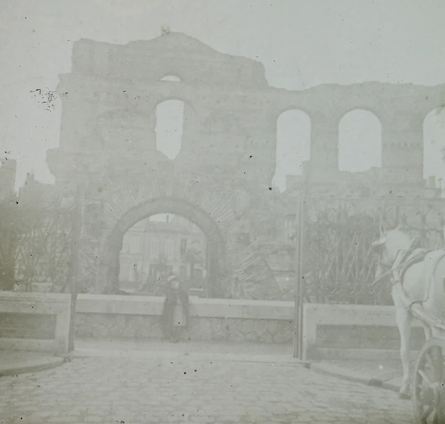 FRANCE Bordeaux Ruines du Palais Gallien c1910 Photo Plaque de verre Surexposée