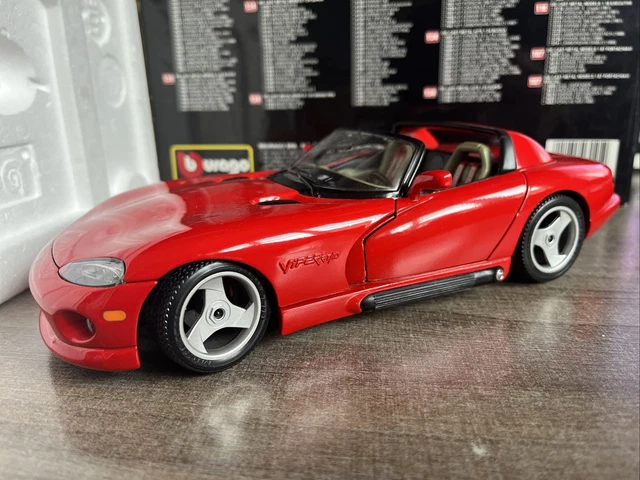 Bburago 1:18 Dodge Viper RT/10 (1992) 3025 Die-Cast metal model car Still in box