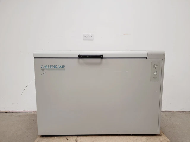 Gallenkamp Laboratory Incubator Shaker Cat no. IOX400.XX2.C Lab