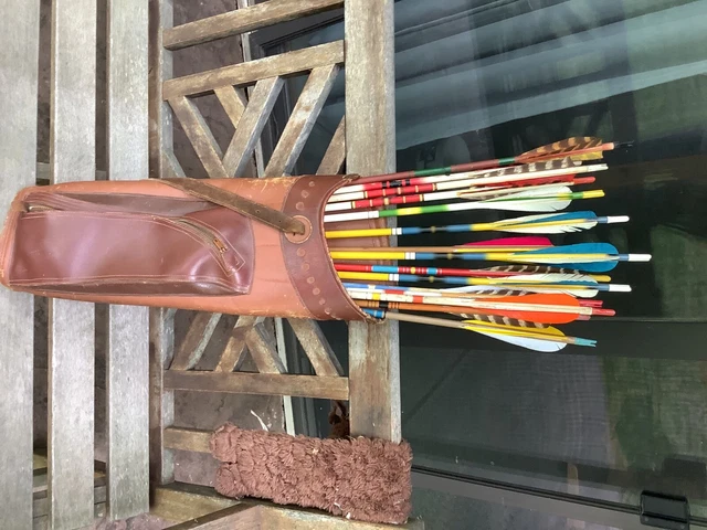 Vintage leather Bear quiver with cedars