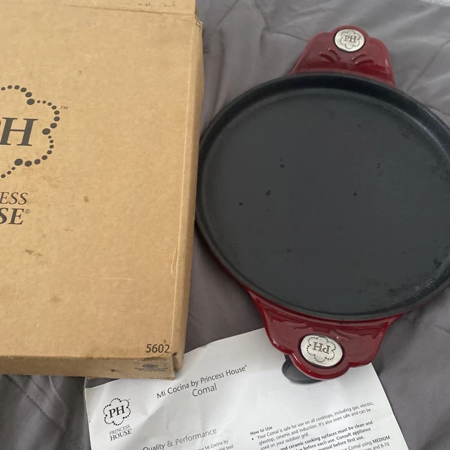 PRINCESS HOUSE Mi Cocina 10" cast Iron comal red enamel double handle Comal