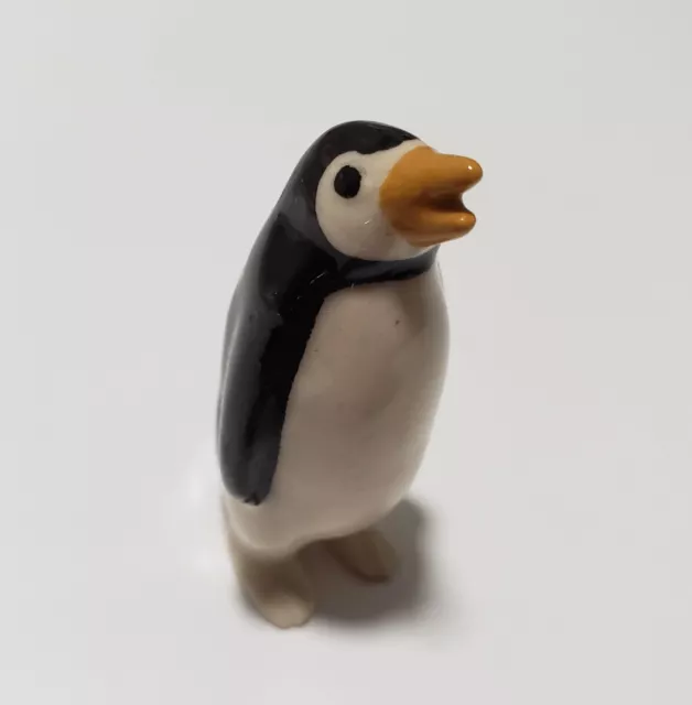 Hagen Renaker bone china porcelain miniature figurine Mama Penguin
