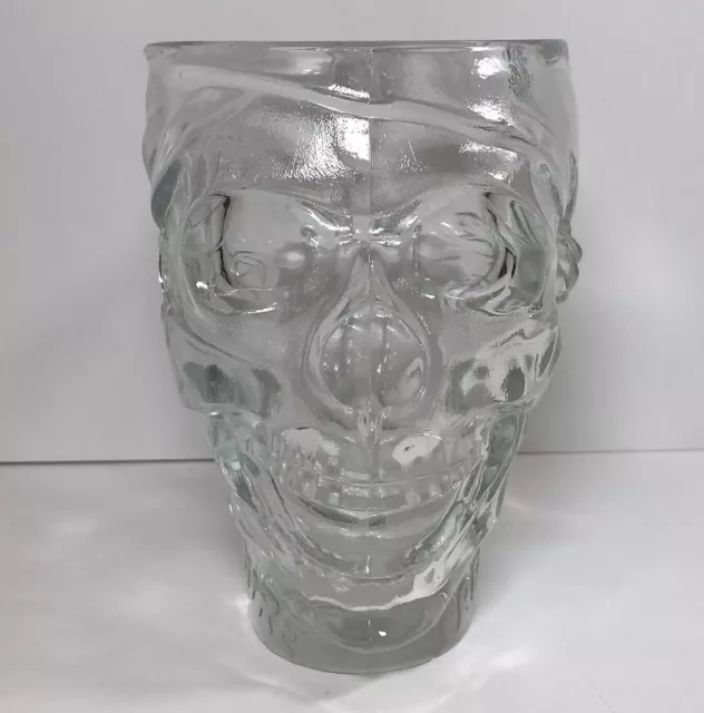 https://www.picclickimg.com/tbsAAOSwR~Vis1Zb/Luminarc-USA-Clear-Glass-Pirate-Skull-Mug.webp