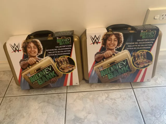 WWE GOLD MONEY In The Bank Briefcase Accessory Mattel CHASE Figure