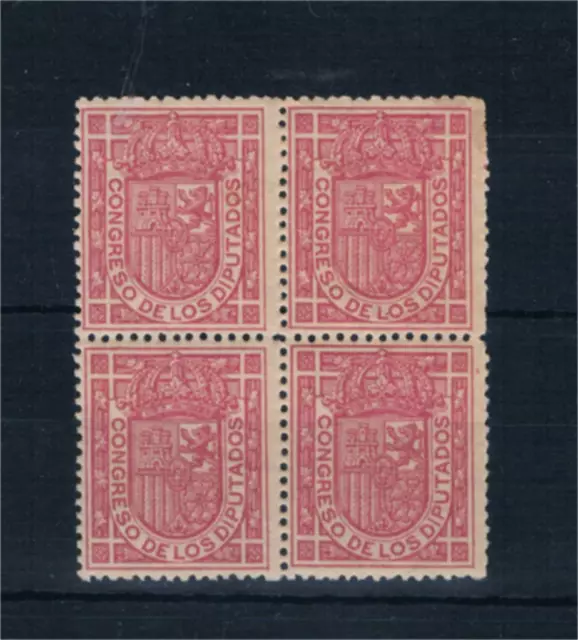 España. Edifil 230**. Bloque de cuatro con goma original y sin fijasellos  MNH