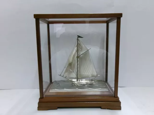 The sailboat of 960 Sterling Silver of Japan. #59g/2.08oz.TAKEHIKO's work
