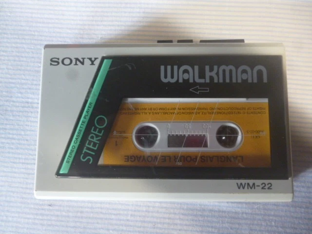 Cassette cầm tay SONY TCM - 450 ( có dây