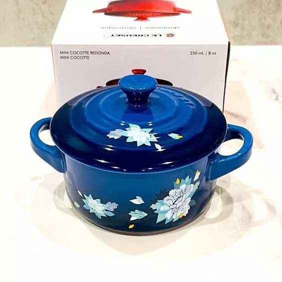 NEW! Le Creuset 12-piece LOTUS Cookware Tableware Set Cobalt Blue NIB  Collectors