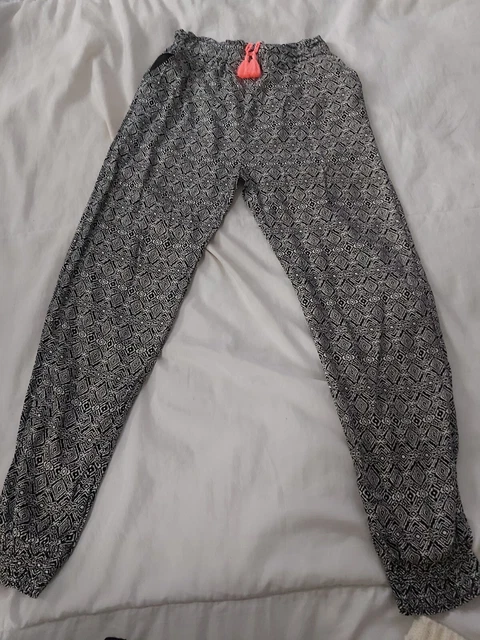 7x articoli di abbigliamento per ragazze/adolescenti 12-13 anni M&S, LOGG, NEWLOOK, DENIM & 9