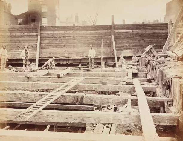 Construction Of The Metropolitan District Railway, London, C 186 Train Old Photo