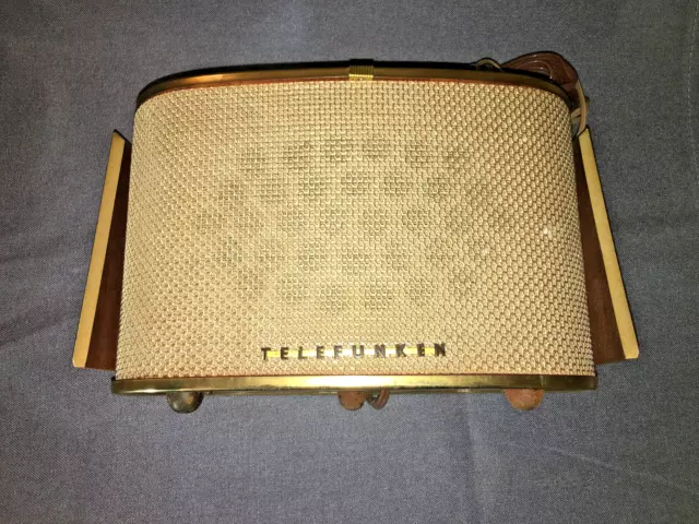 enceintes Klangbox vintage TELEFUNKEN Allvox Strahler RS lll de 1961 design 1950