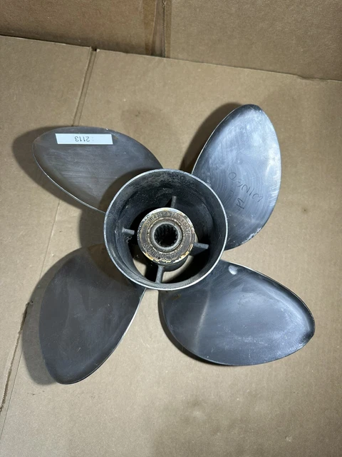 Solas 4 Blade 14-1/2 x 15RTR Propeller *Small Ding