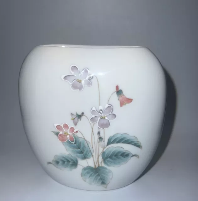 Otagiri Violet Pattern 3D Flowers Ceramic Oval Vase Made In Japan 4.5”