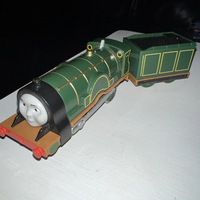 THOMAS THE TANK Engine And Friends Emily Trackmaster Train 2013/14