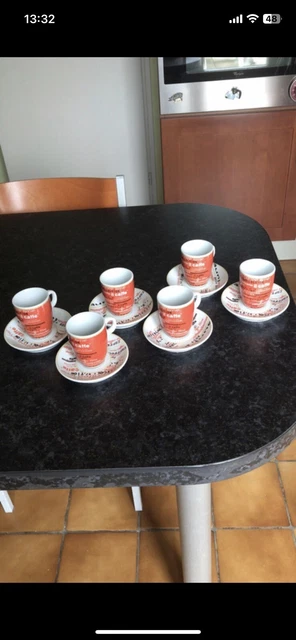 Lot de 6 tasses à café expresso neuves Ferrero Pcups Collection 06