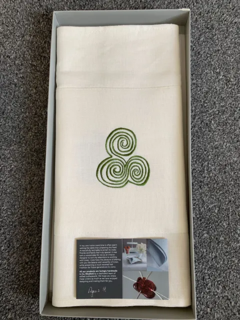 Agnes H Design Tavolo a spirale in lino irlandese smeraldo solstizio 142 x 36 cm €68