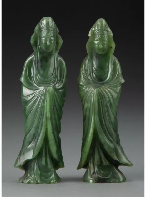 A117 A Pair of Spinach Jade Carvings, Early 20th century
