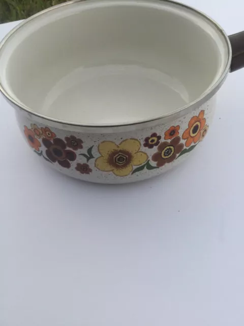 vintage 70s orange floral enamelware saucepan MCM daisy cream brown