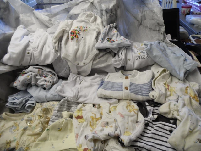 baby clothes bundle size upto 1 month 10lbs 21 items all in ones vests tops etc