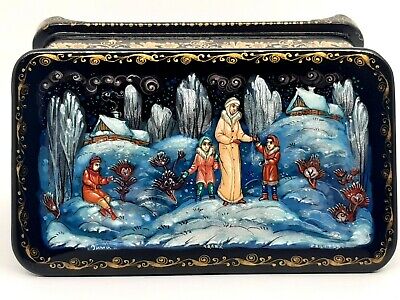 Palekh Russian lacquer box “Winter holiday” by Fedotov Hand painted