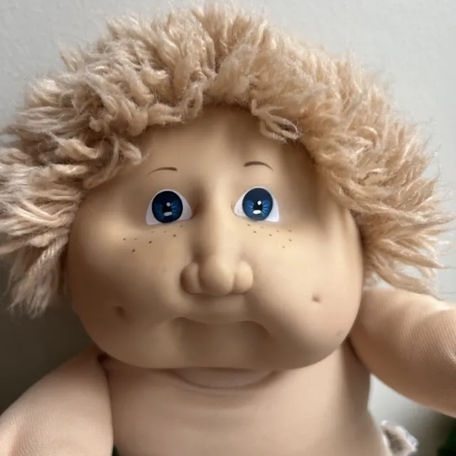 HM2 Freckles 1983 KT Hong Kong Head Tan Fuzzy Boy Cabbage Patch Kids Doll