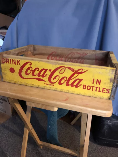 Vintage Coca Cola Wooden Crate Dated 1962, Chattanooga, TN USA