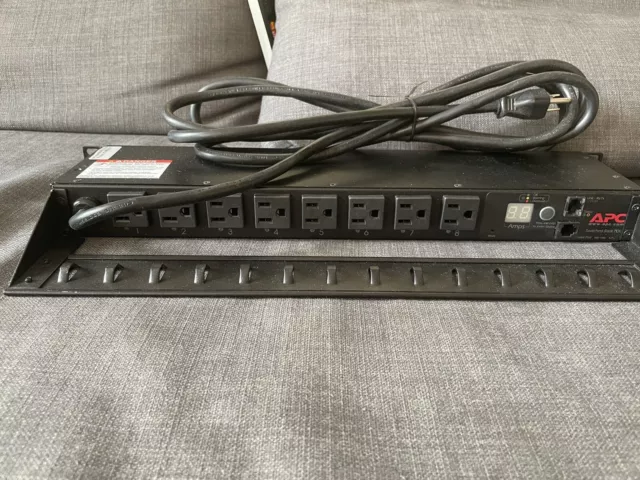 APC AP7900 Switched Rack PDU Serial Port 885-1890