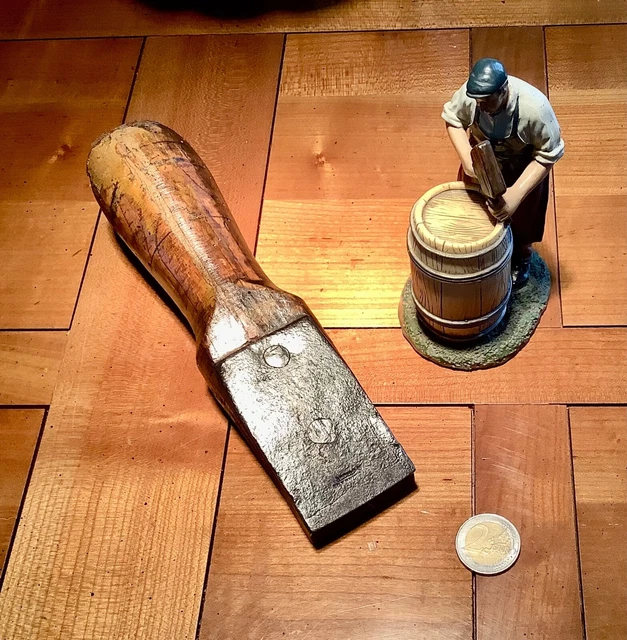 OUTILS ANCIENS,OLD TOOL,BELLE chasse de tonnelier... EUR 20,00 - FR