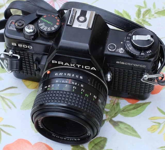 Pentacon prakticar 1:1,8 f=50mm MC Catalogue d'appareils