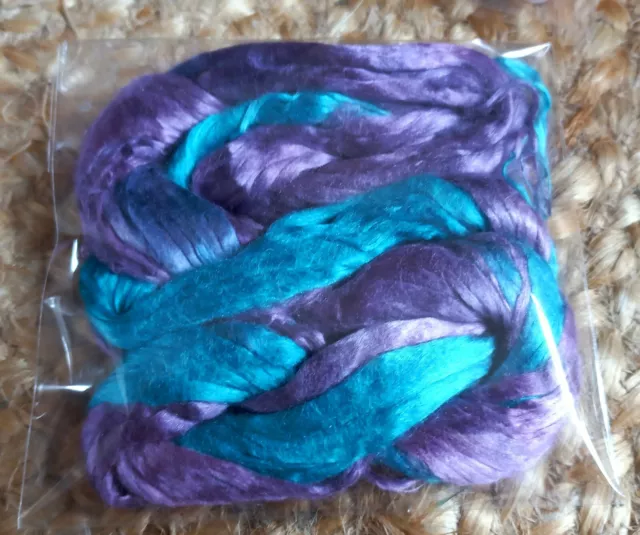 Hand dyed Mulberry Silk fibre A grade roving 10g 3
