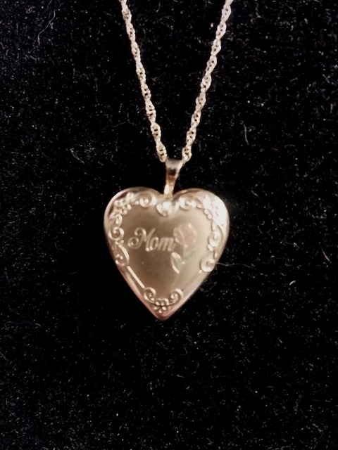 Vtg. Gold Heart 2 Picture Locket, Mom, Flower Etching