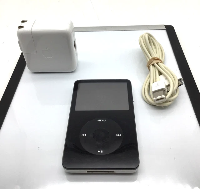 A1775 Apple iPod classic 5世代 A1136 30GB Apple iPod Classic 5th Gen 30gb White - A1136 for sale