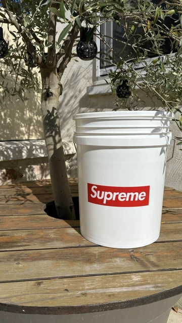 Supreme Leaktite 5-Gallon Bucket SUPREME®/LEAKTITE 5-GALLON