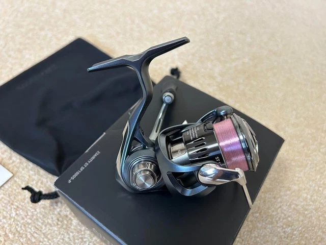 DAIWA AIRITY ST SF 1000S-P Spinning Reel Light Used Free