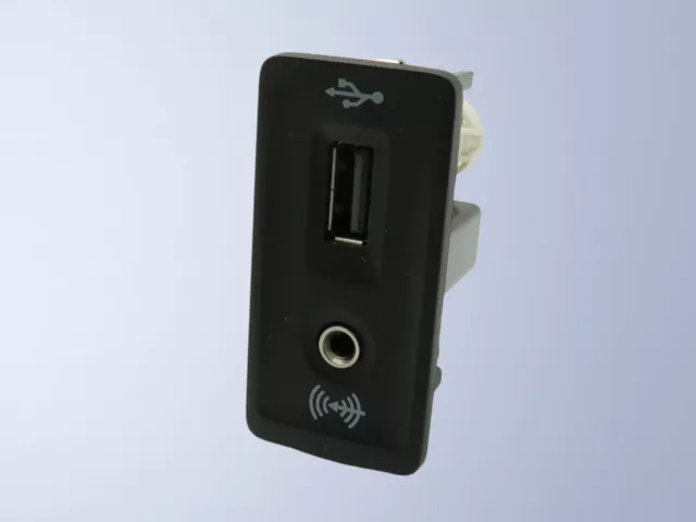 ORIGINAL VOLKSWAGEN USB et prise AUX - App Connect - Car Play - 5G0 035 222  E EUR 60,99 - PicClick FR
