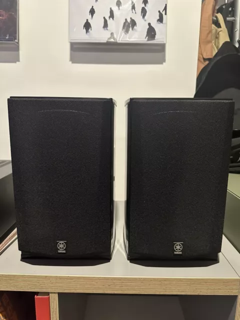 Yamaha NS-333 Bookshelf Speakers (Pair) - Black