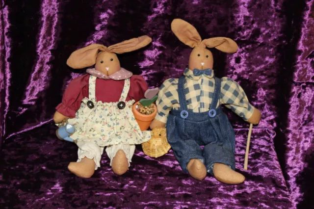 Country Primitive Folk Art Decor Anthropomorphic Bunnies Male and Female