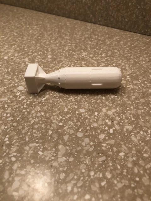 Maquette Métal 1/12 De La Bombe Atomique « Little Boy » - Modèle à Assembler, Seconde Guerre Mondiale