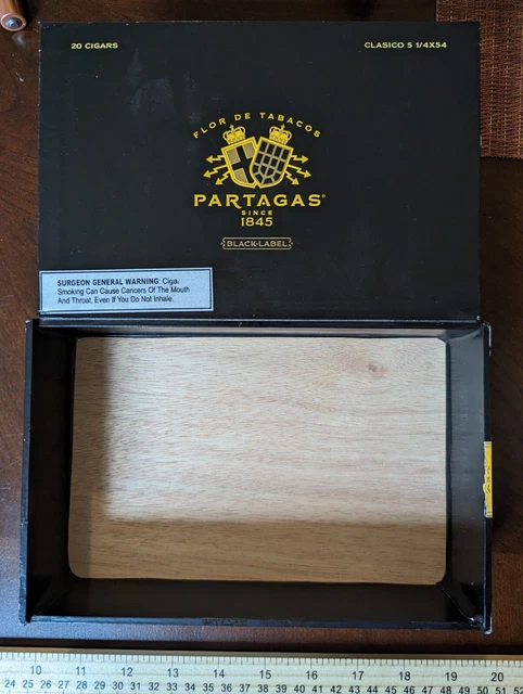 Vintage Partagas Flor De Tabacos 1845 Black Label Dominican Wood 20 Cigars Box