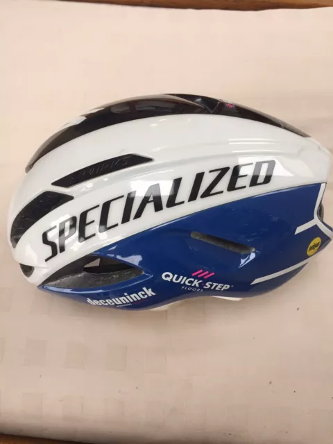 Deceuninck quick step 2025 helmet
