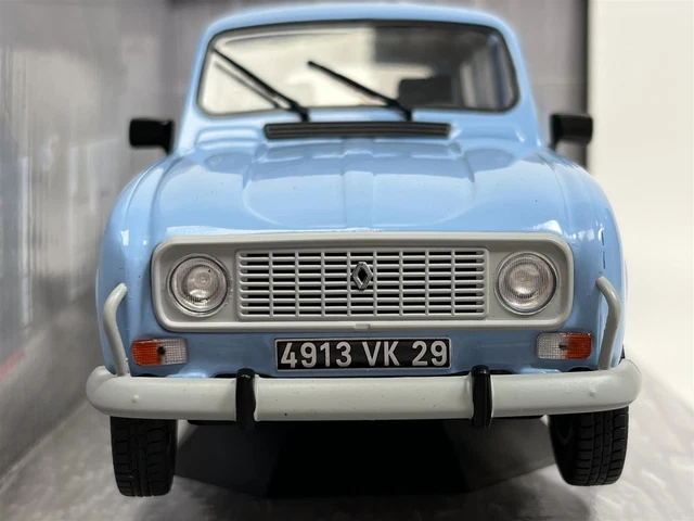Renault 4L Clan 1978 Bleu 1:18 Echelle Solido 1800103 2