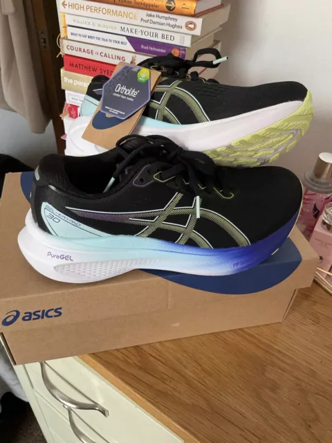 New ASICS Women Gel Kayano 30 Trainers Size 5.5 With Box