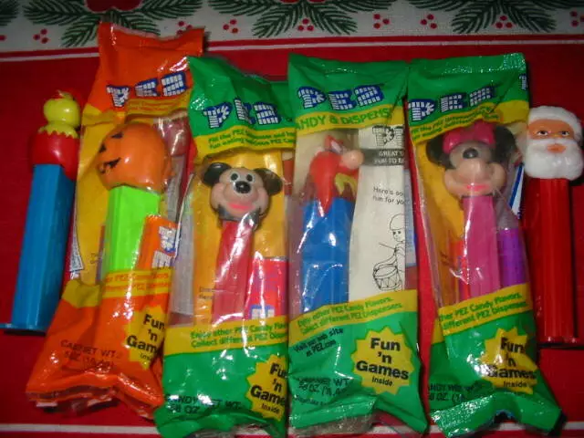 Vintage PEZ DISPENSERS w/candy MIXED LOT of 6