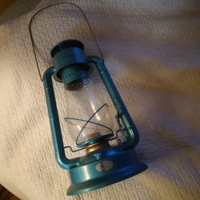 Vintage Dietz No 80 Blizzard Blue Lantern ( NEW/ UNUSED / NO BOX