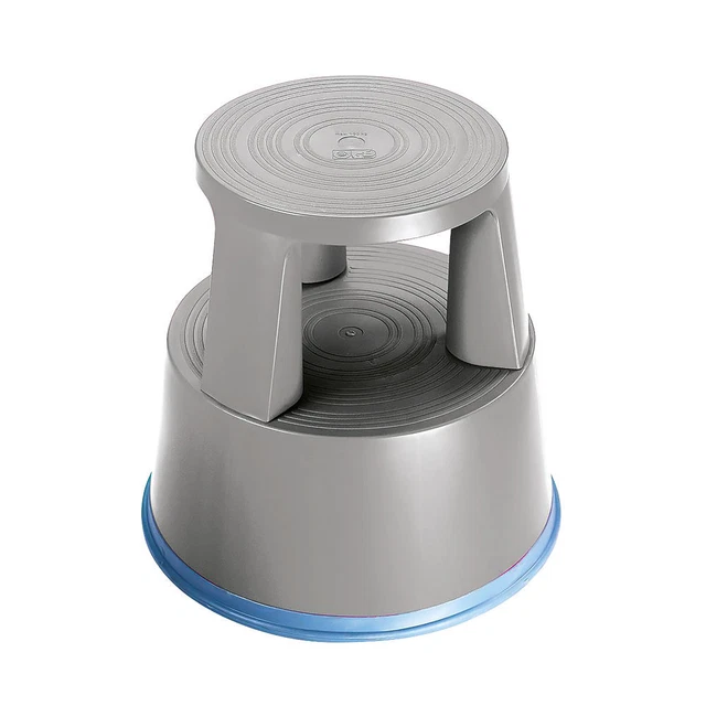 2Work Plastic Step Stool with Non-Slip Rubber Base 430mm Light Grey T7/Lgre