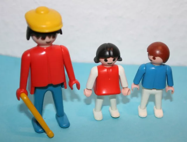 Playmobil Ersatzteile 3435 Bärengehege Mann rot blau 2 Kinder 2 Braunbären Zaun 2