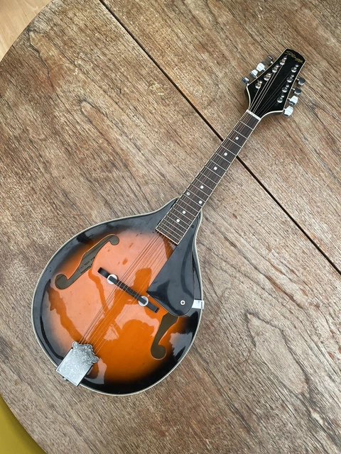 Stagg M20s Handmade Mandolin, Solid Wood Top, New Nut