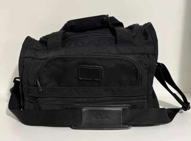 Tumi Made In USA Black Ballistic Nylon Small Carry On Weekender Duffel Gym Bag